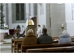 Feierliche Christmette in St. Crescentius (Foto: Karl-Franz Thiede)